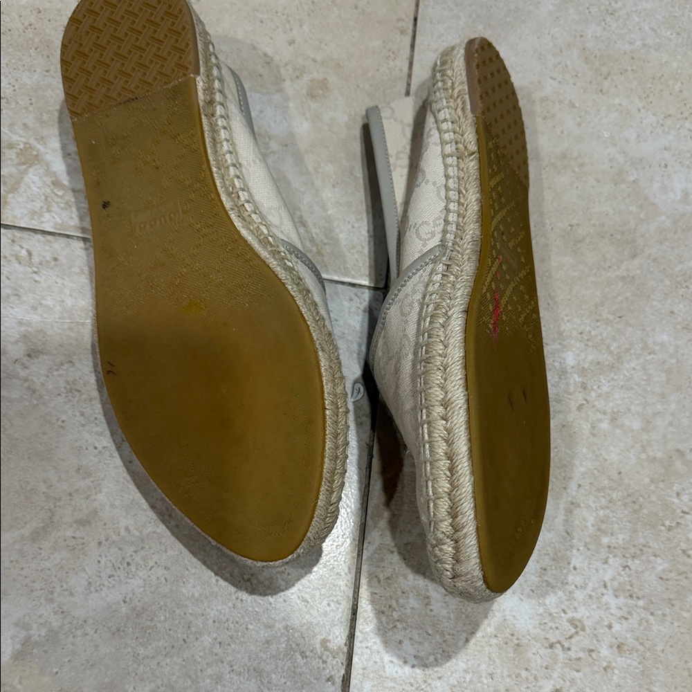 Gucci Cream Espadrille Flats - Picture 4 of 11